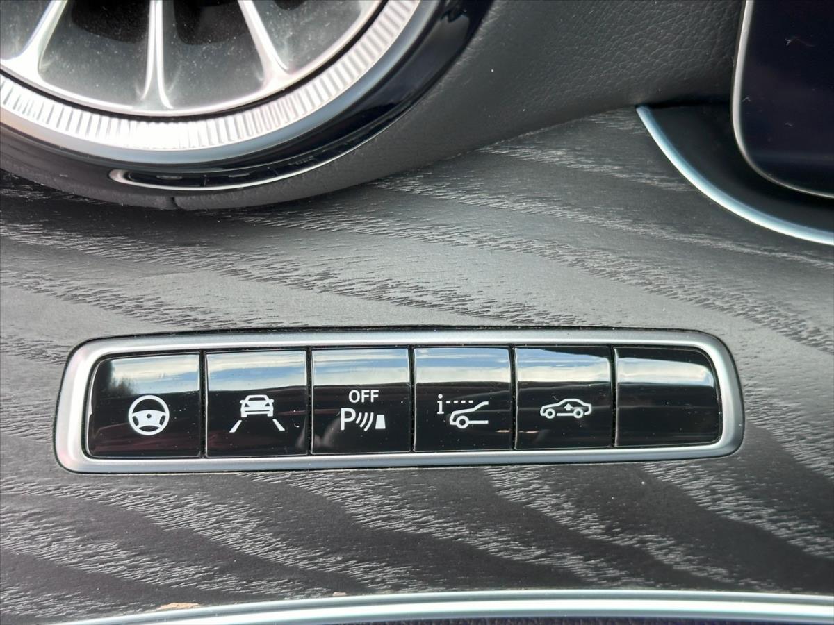Mercedes-Benz Třídy E