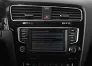 Volkswagen Golf 21