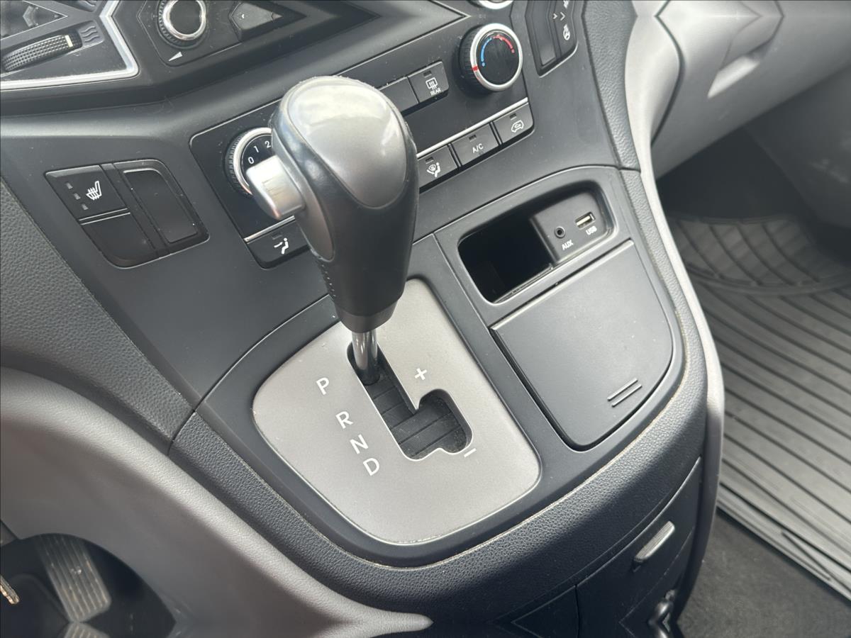 Hyundai H 1