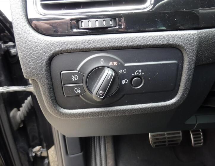 Volkswagen Touareg 23