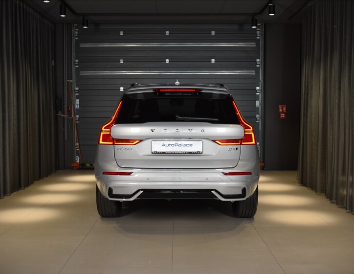 Volvo XC60 6