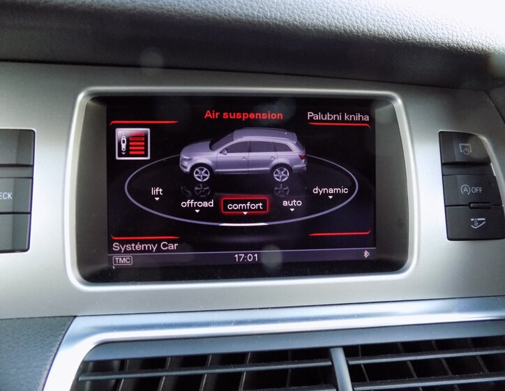 Audi Q7 32