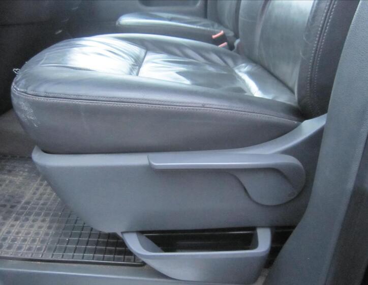 Volkswagen Multivan 18