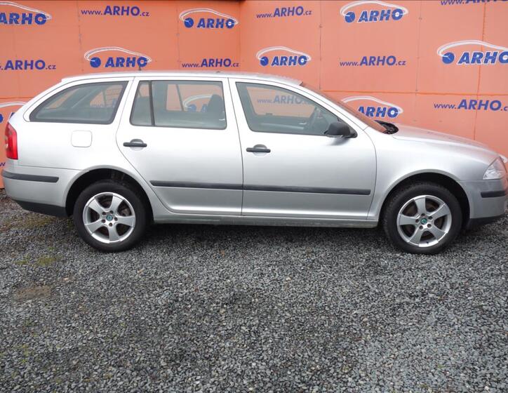Škoda Octavia 8