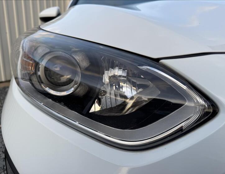 KIA Ceed 8