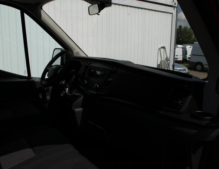 Ford Transit 16