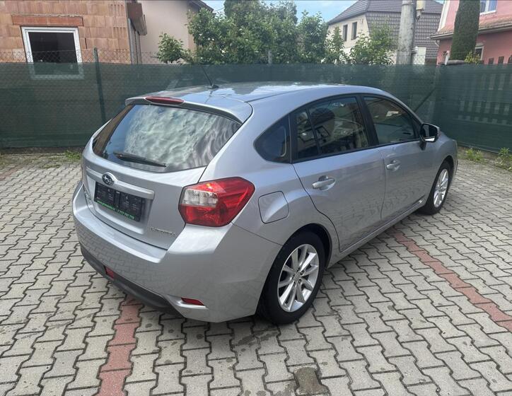 Subaru Impreza 3