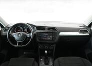 Volkswagen Tiguan 11