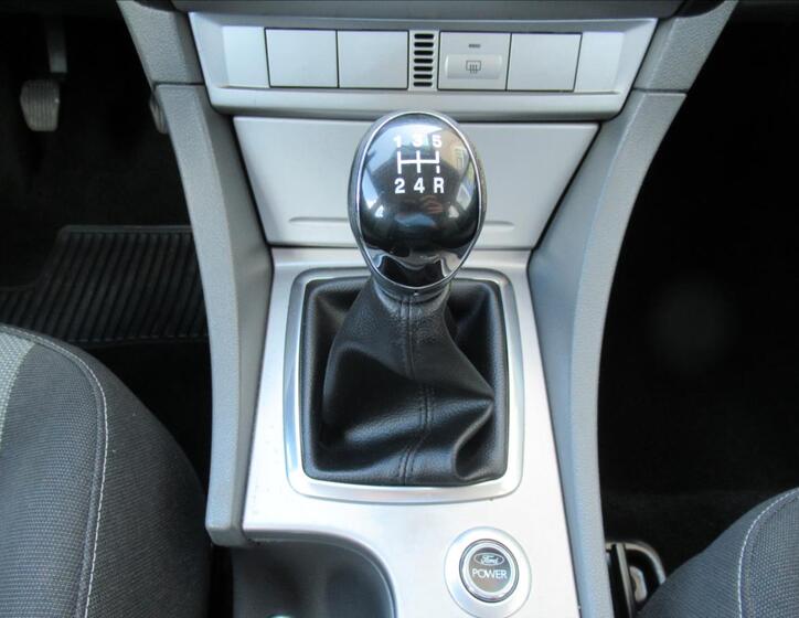 Ford Focus 11