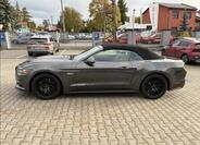 Ford Mustang 4