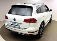 Volkswagen Touareg 4