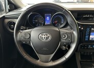 Toyota Auris 10