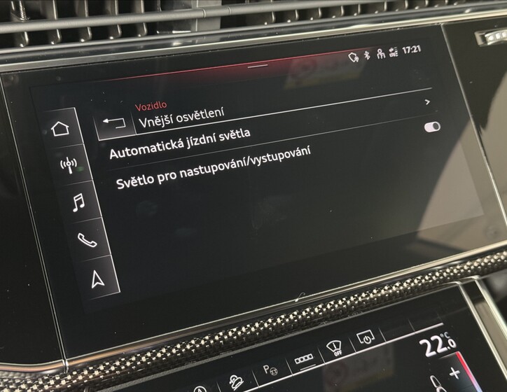Audi Q8 34