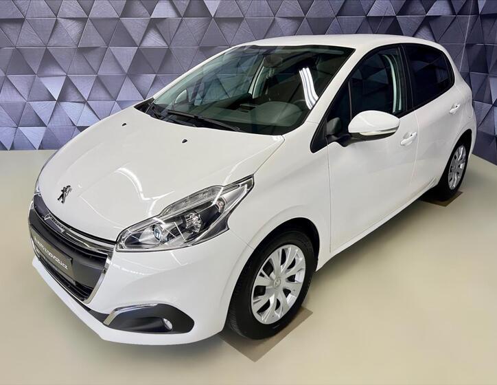 Peugeot 208 1