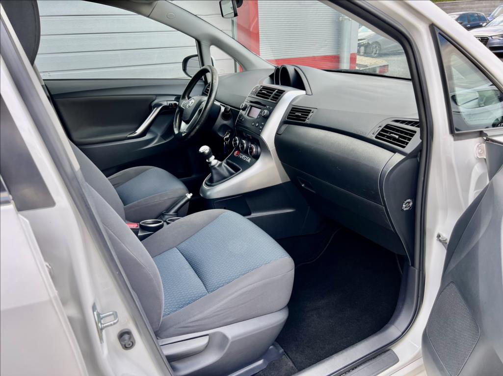 Toyota Verso