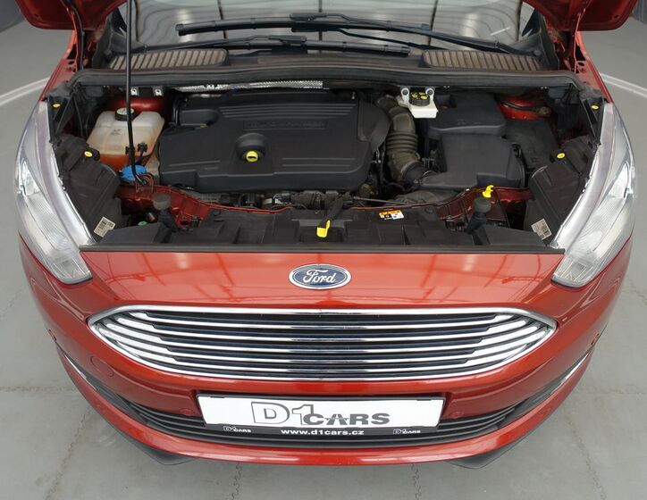 Ford Grand C-MAX 26