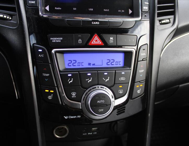 Hyundai i30 22