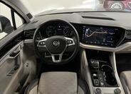 Volkswagen Touareg 5