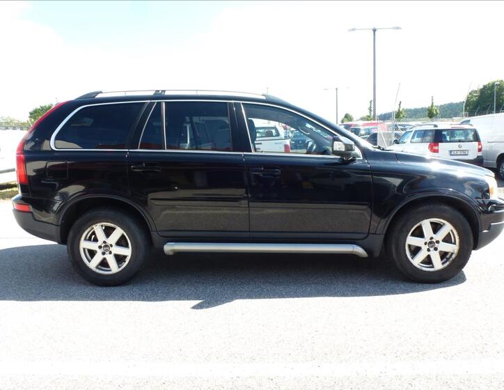 Volvo XC90 6