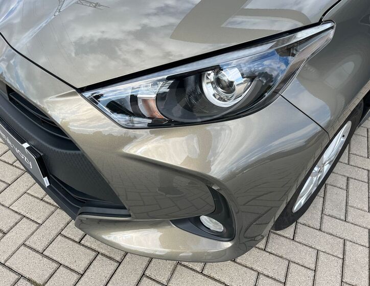 Toyota Yaris 10
