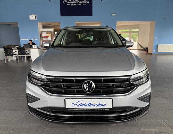 Volkswagen Tiguan 2