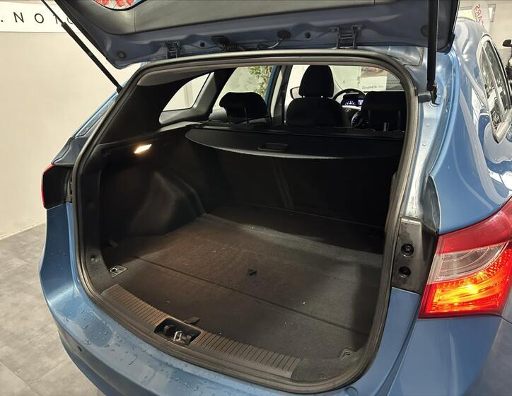 Hyundai i30 21