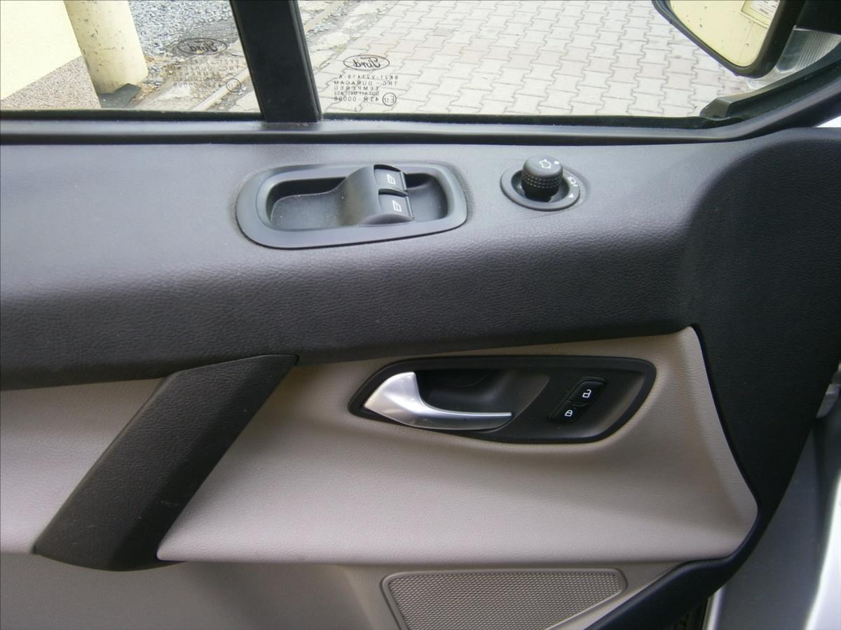 Ford Tourneo Custom