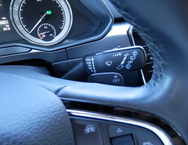 Škoda Superb 10