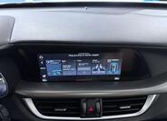 Alfa Romeo Stelvio 10