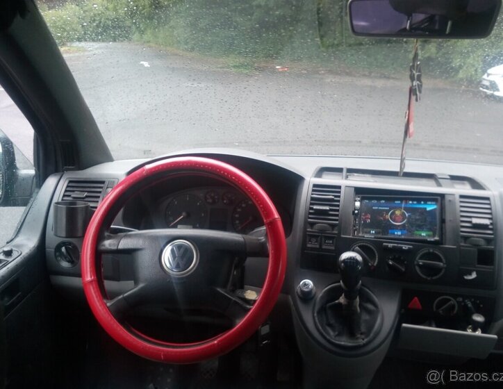 Volkswagen Transporter 12