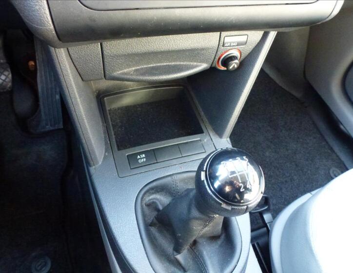 Volkswagen Caddy 31
