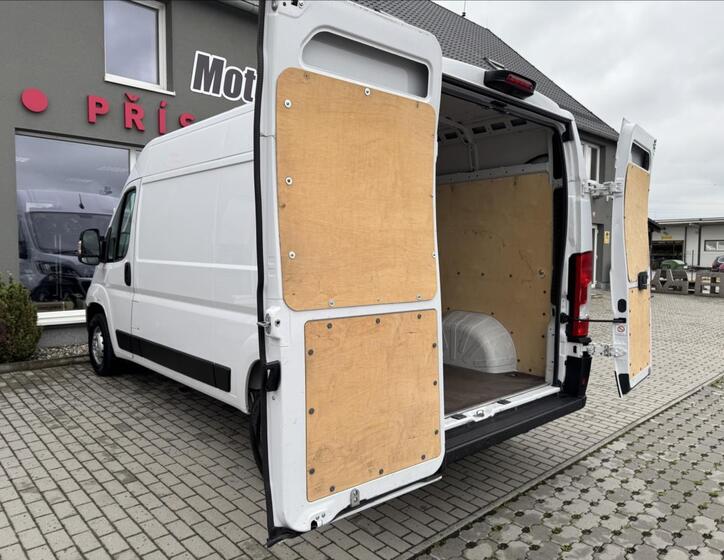 Peugeot Boxer 32