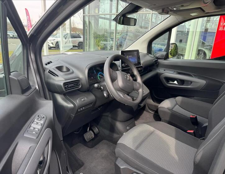 Toyota ProAce City Verso 9