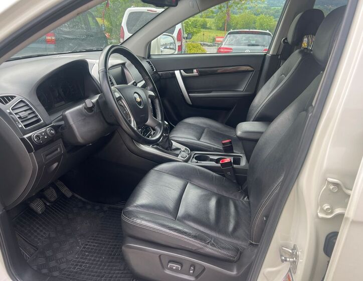 Chevrolet Captiva 10