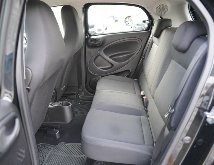 Smart Forfour 30