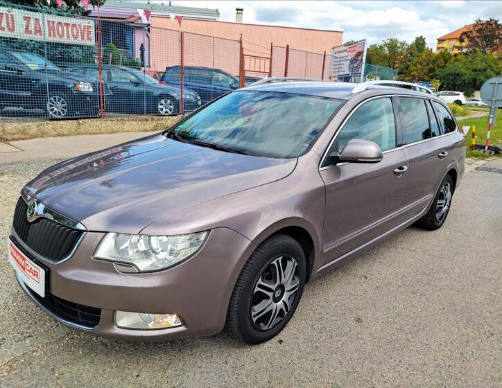 Škoda Superb 1