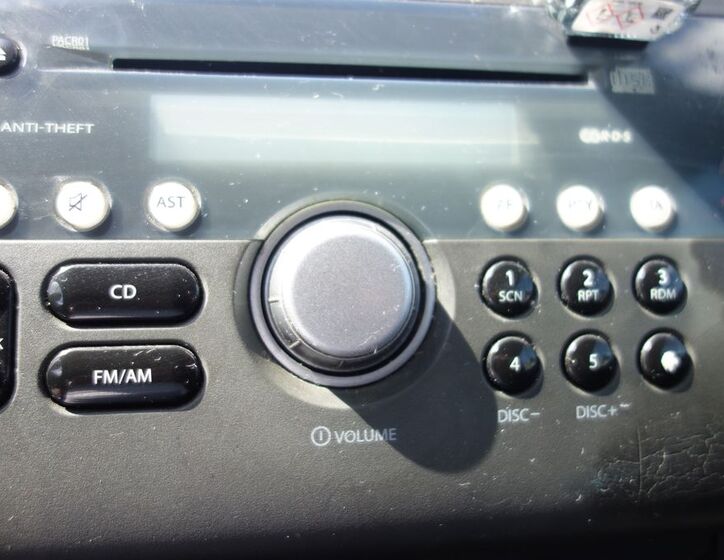 Suzuki Swift 13
