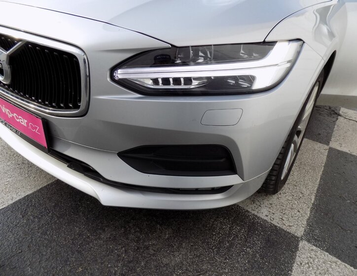 Volvo S90 37