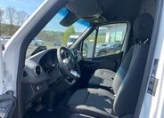 Mercedes-Benz Sprinter 9
