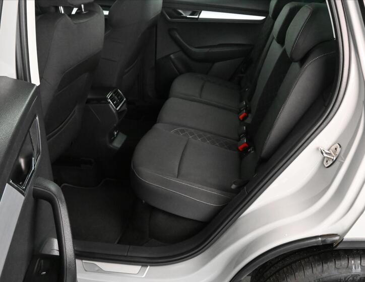Škoda Karoq 10