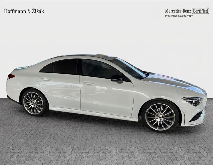 Mercedes-Benz CLA 4