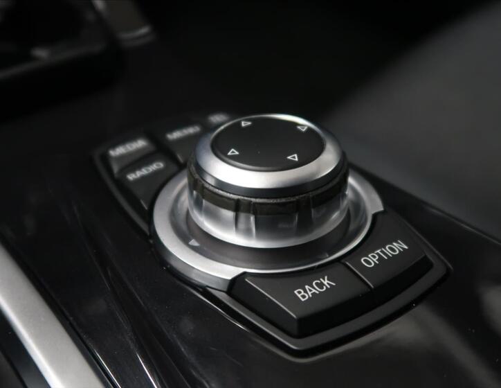 BMW Řada 5 28