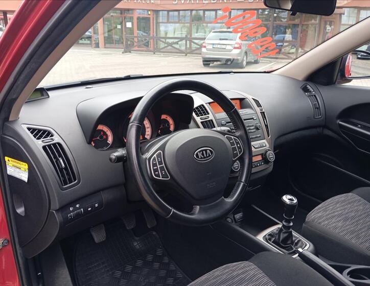 KIA Ceed 16