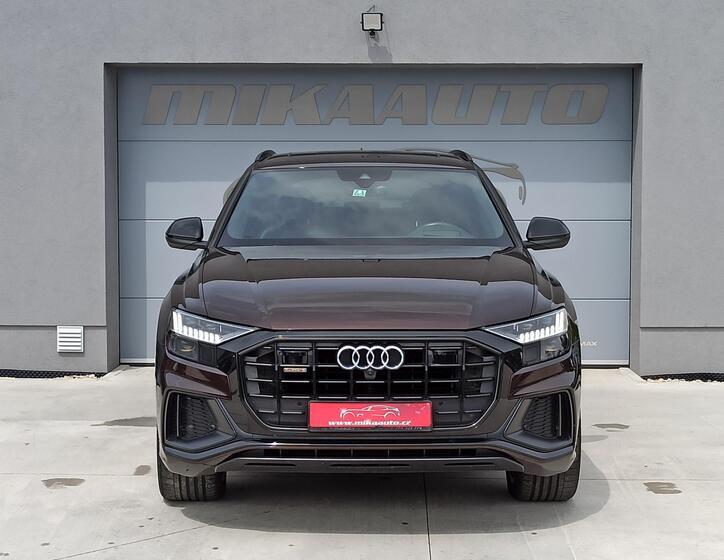 Audi Q8 2