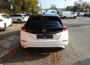 Nissan Leaf 6