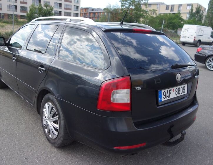 Škoda Octavia 10