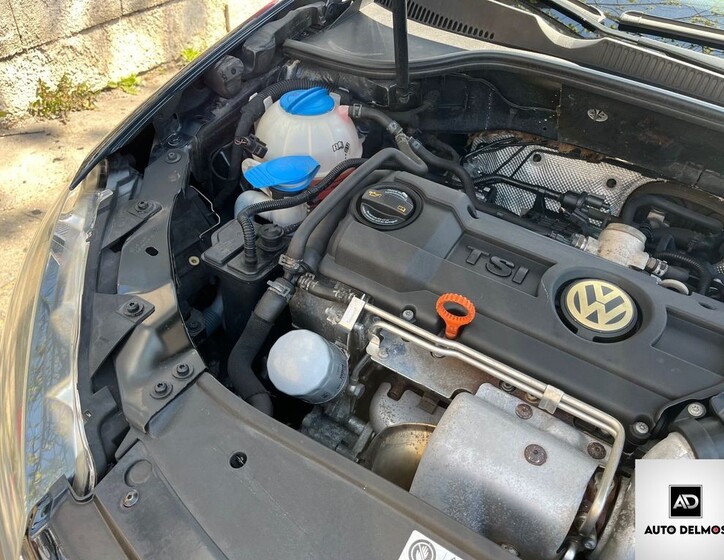 Volkswagen Golf 38