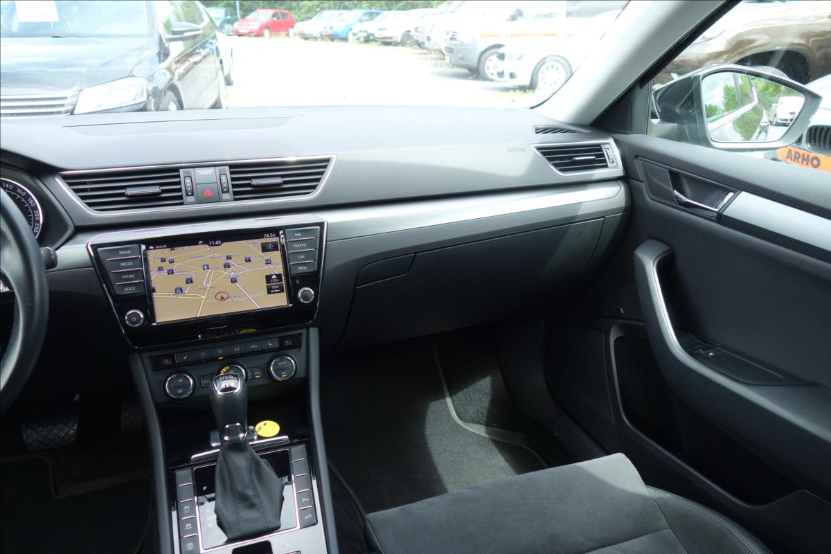 Škoda Superb