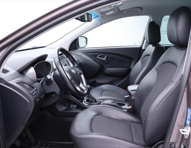 Hyundai ix35 10