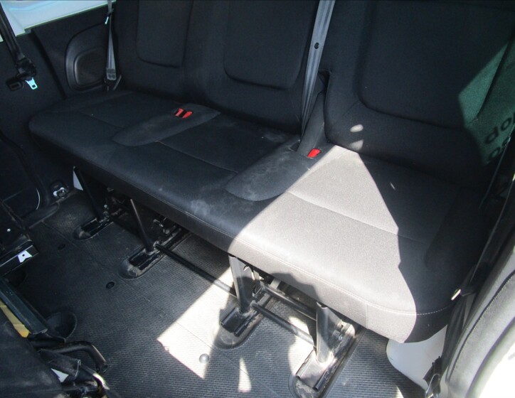 Renault Trafic 32